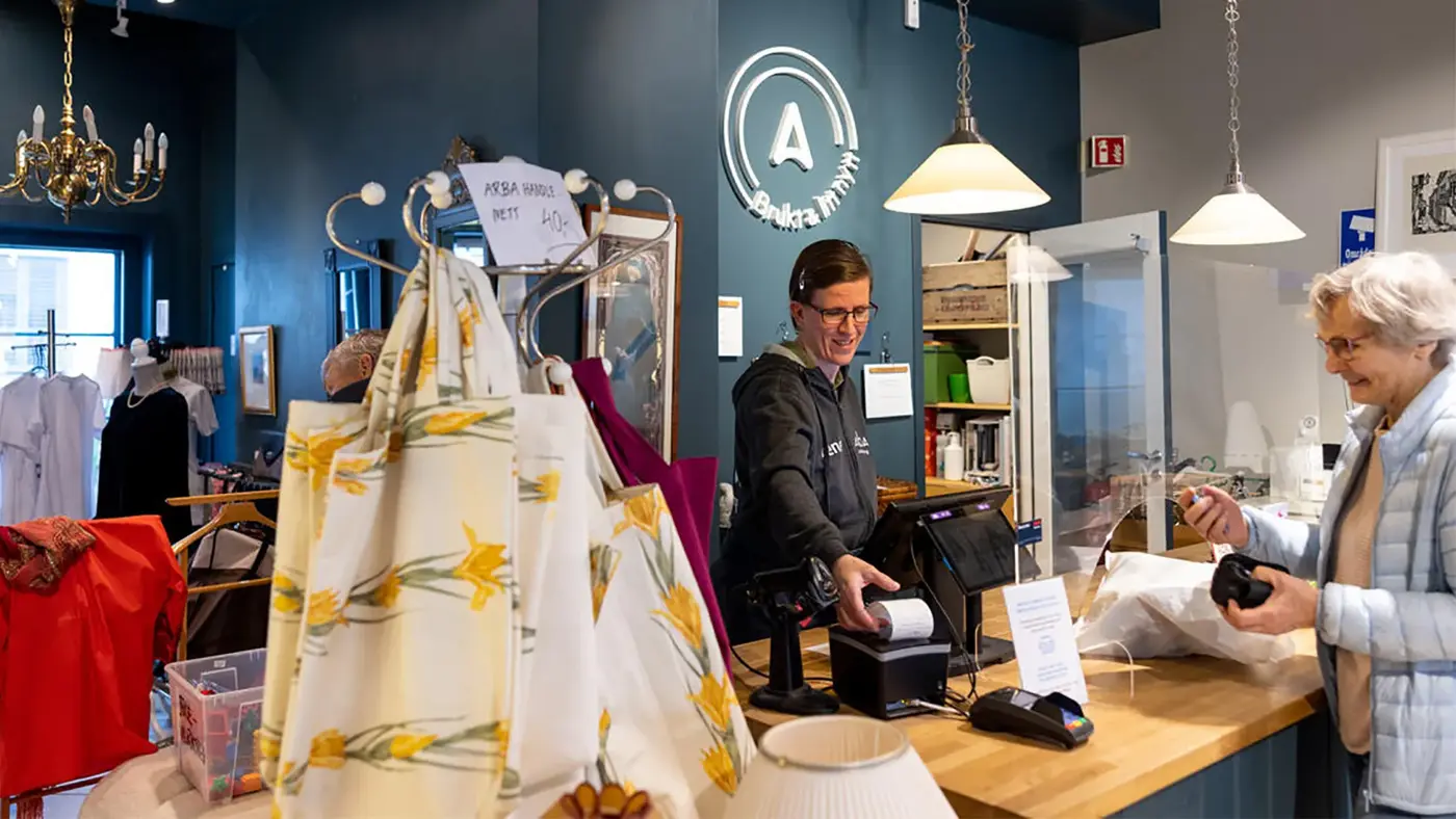 Order from Arba Brukt & litt nytt at Thon Senter Sandvika — Delivered by AllUNeed.no