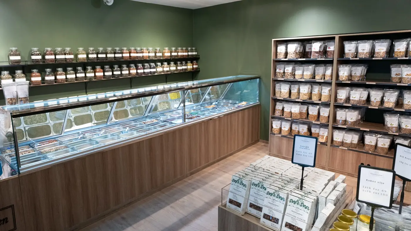 Order from Nøtteblanderen at Thon Senter Sandvika — Delivered by AllUNeed.no